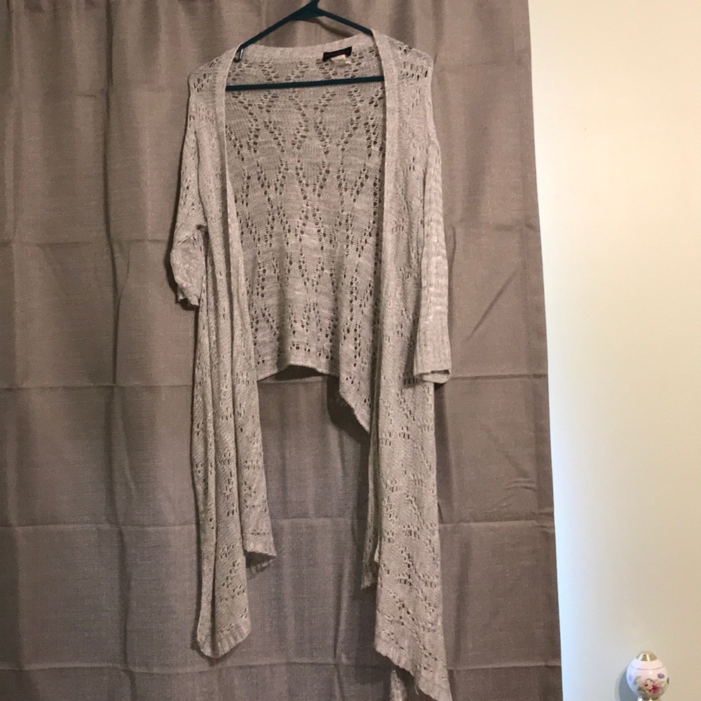Shawl/cardigan